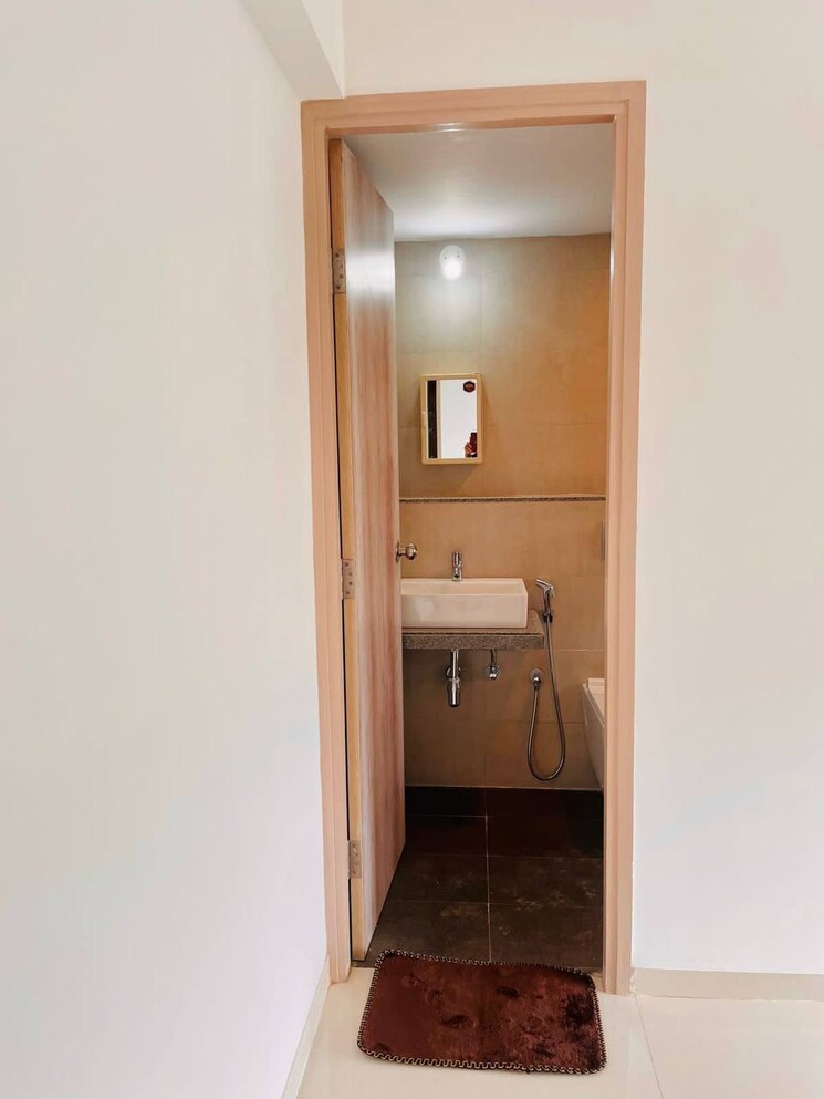 Bathroom, lodha-upper-thane 2 Bedroom 596 Sq.Ft. Apartment In Anjur Thane 8569085