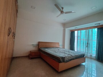 Bedroom in 3 BHK Apartment at Khar West – for Rent