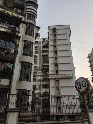 2 BHK Apartment For Rent in Manas Moti Apartment, Borivali West