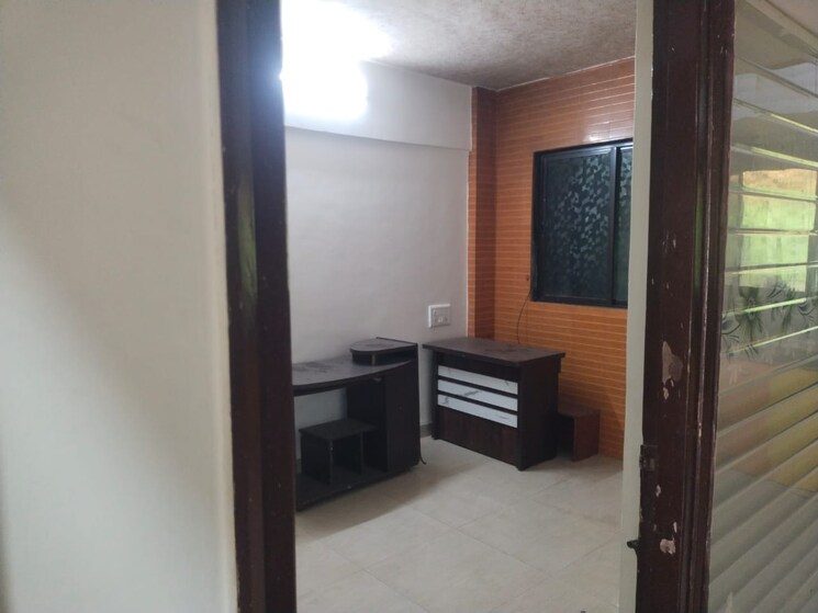 Room, sankeshwar-residency 4 Bedroom 1800 Sq.Ft. Independent House In Kalyan West Thane 8569767