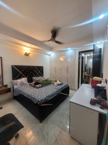 2 BHK Builder Floor For Rent in Rohini Sector 9