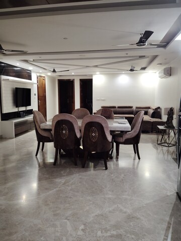 Living Room in 4 BHK Builder Floor at Karol Bagh – for Rent