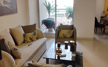 3.5 BHK Apartment For Rent in Emaar Palm Gardens, Sector 83