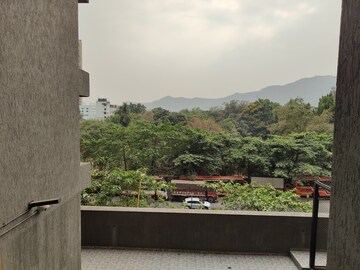 2 BHK Apartment – Garden View at Ashar Metro Towers, Vartak Nagar - for Rent