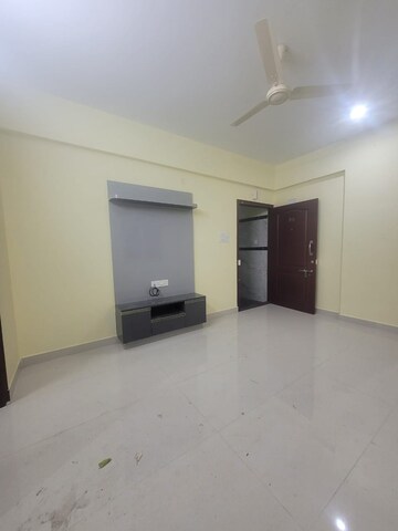 Room in 1 BHK Builder Floor at Whitefield – for Rent