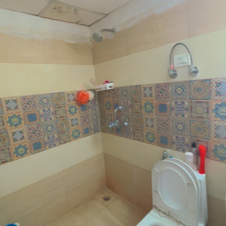 Bathroom, migsun-twiinz 2 Bedroom 1060 Sq.Ft. Apartment In Eta Ii Greater Noida Greater Noida 8569897
