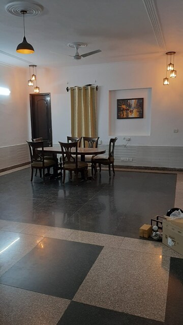 Living Room in 3 BHK Builder Floor at SS Mayfield Gardens, Sector 51 – for Rent