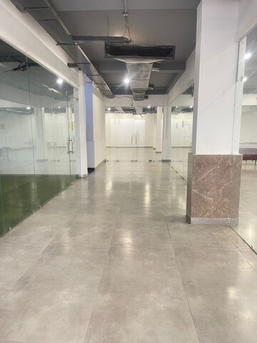 Building Lobby in 3 BHK Builder Floor at SS Mayfield Gardens, Sector 51 – for Rent