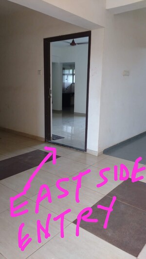 Room in 1 BHK Apartment at Chiplun – for Sale