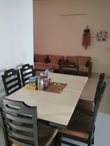2 BHK Apartment For Rent in Sector 4