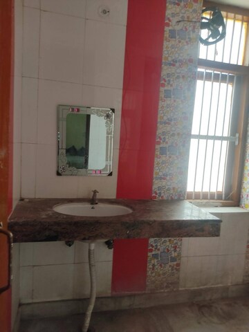 Room in 2 BHK Builder Floor at Nilay Square, Alpha Ii Greater Noida – for Rent