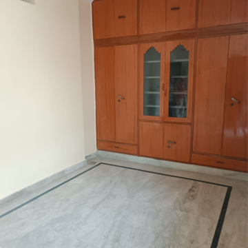 1 BHK Builder Floor For Rent in Saket