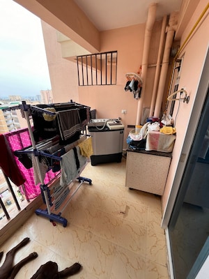 Master Bedroom in 3 BHK Apartment at Supertech Czar Suites, Omicron I Greater Noida – for Sale