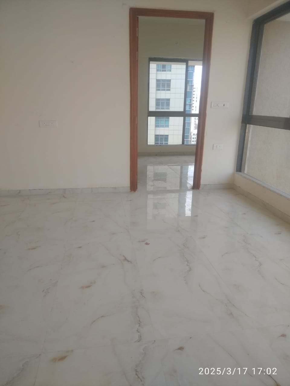 3 BHK Apartment For Rent in Kanakia Miami