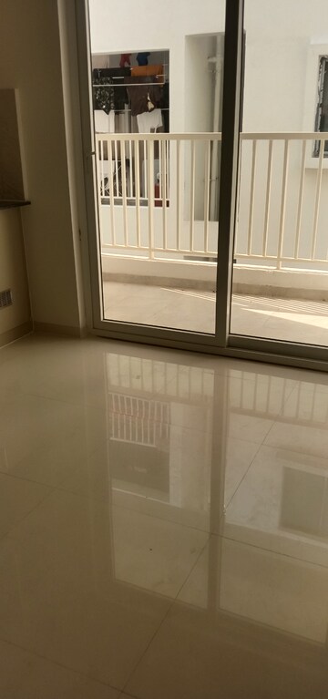 Room in 2 BHK Apartment at DS Max Synergy, Agrahara Badavane – for Rent