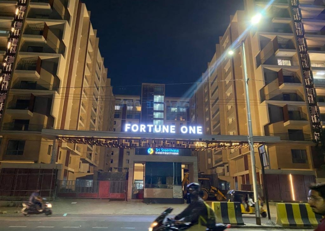 4 BHK 3130 Sq.Ft. Apartment in Sri Fortune One