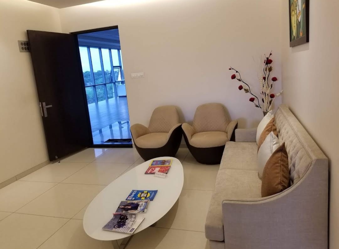 3 BHK 2220 Sq.Ft. Apartment in Marina Skies