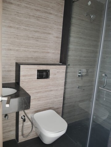 Master Bedroom in 2 BHK Apartment at Lodha Vista, Lower Parel – for Rent