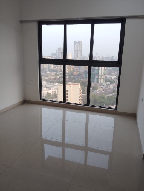 2 BHK + Extra Room Apartment For Rent in Lodha Vista