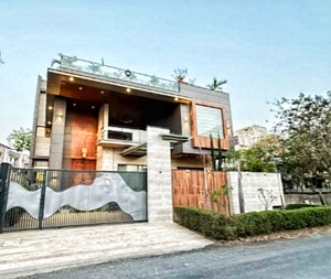 5 BHK Independent House For Sale in Mansarovar Extension