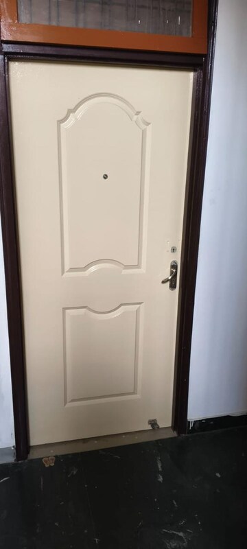 Bathroom in 2 BHK Apartment at Kalyanpur East – for Rent