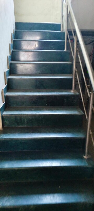 Furnished Amenities in 2 BHK Apartment at Kalyanpur East – for Rent