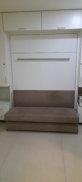 1 BHK + Pooja Room Apartment For Rent in Shalimar Apartments Churchgate