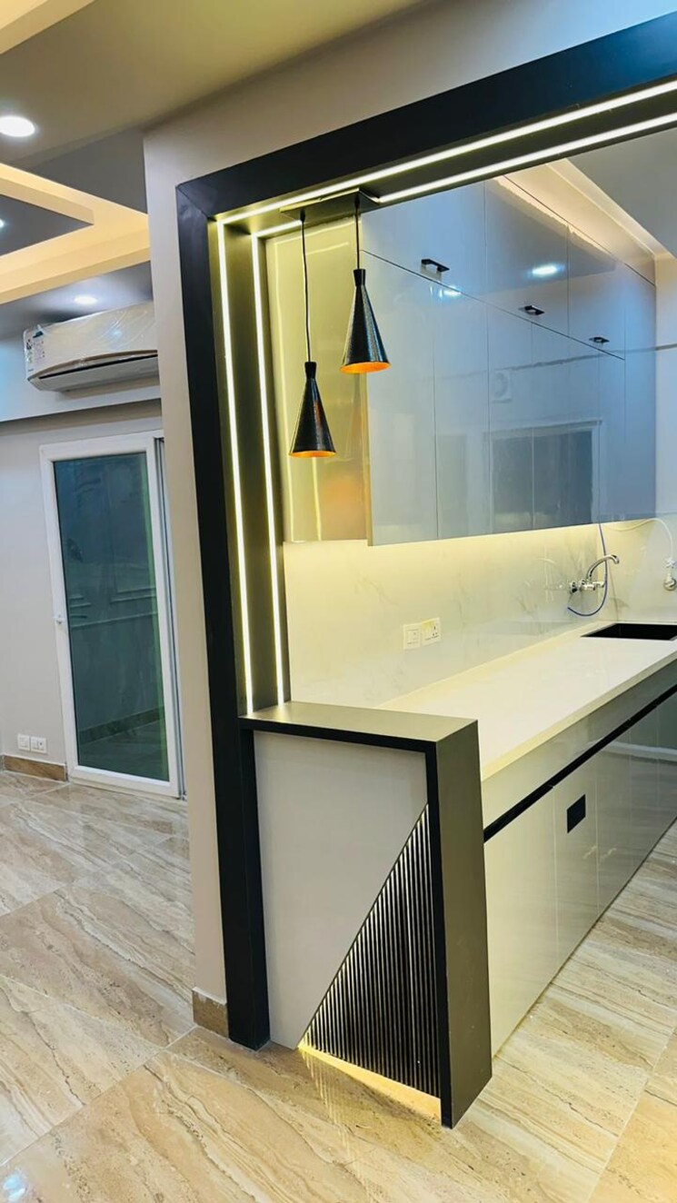 Kitchen, amrapali-royal 2 Bedroom 1475 Sq.Ft. Apartment In Vaibhav Khand Ghaziabad 8570298