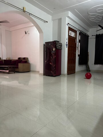 Living Room in 3 BHK Builder Floor at Vrindavan Colony – for Rent