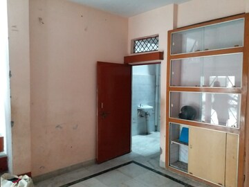 Room in 2 BHK Independent House at Vikas Nagar – for Rent