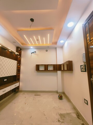 2 BHK Builder Floor For Rent in Dwarka Mor