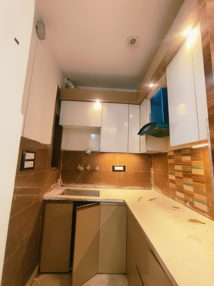 Kitchen, dwarka mor 2 Bedroom 450 Sq.Ft. Builder Floor In Dwarka Mor Delhi 8570331