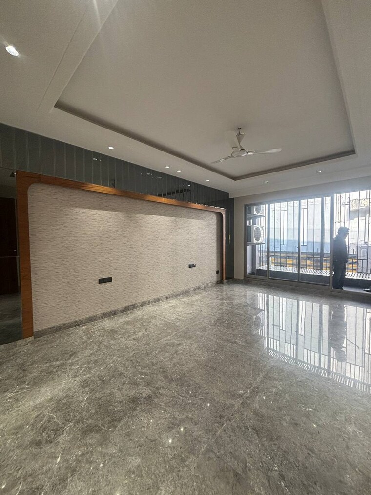 Room, dlf-imperial-residences 4 Bedroom 402 Sq.Ft. Builder Floor In Dlf Phase I Gurgaon 8570391