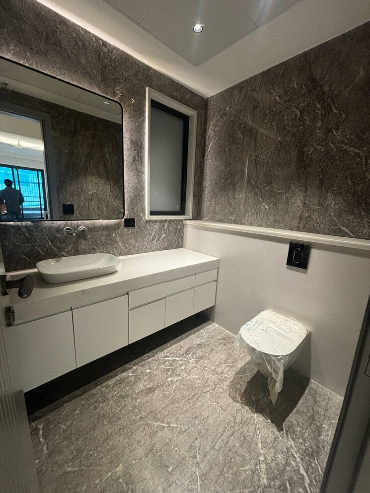 Kitchen, dlf-city-phase-iv 4 Bedroom 370 Sq.Ft. Builder Floor In Dlf Phase iv Gurgaon 8570400