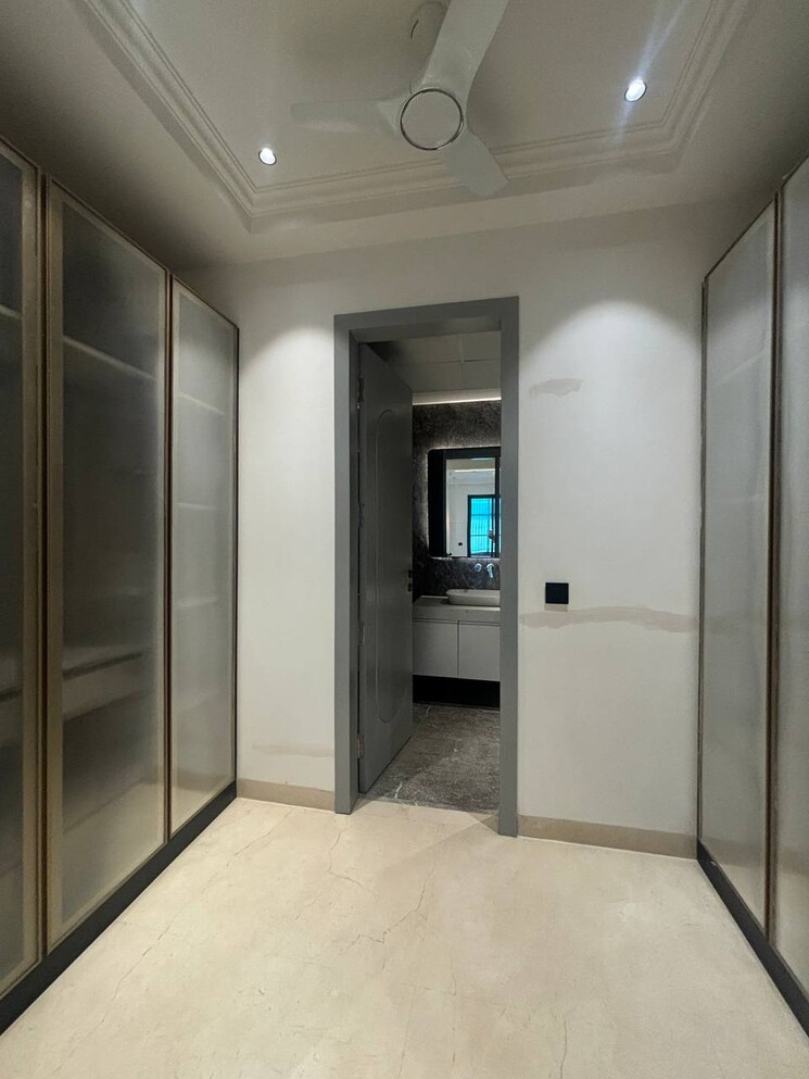 undefined, dlf-city-phase-iv 4 Bedroom 370 Sq.Ft. Builder Floor In Dlf Phase iv Gurgaon 8570400