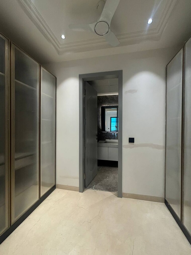 undefined, dlf-city-phase-iv 4 Bedroom 370 Sq.Ft. Builder Floor In Dlf Phase iv Gurgaon 8570400