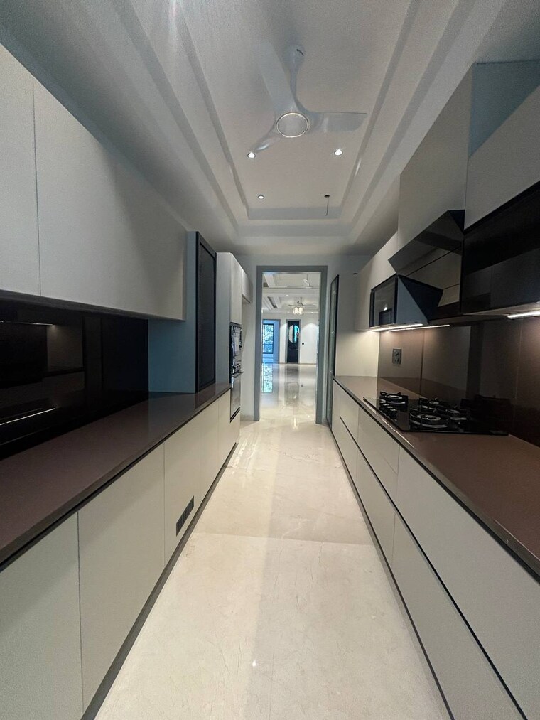 undefined, dlf-city-phase-iv 4 Bedroom 370 Sq.Ft. Builder Floor In Dlf Phase iv Gurgaon 8570400