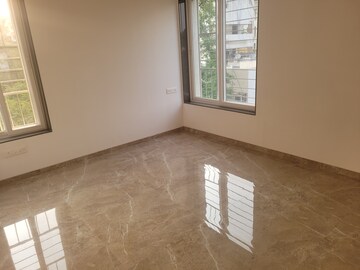 Bedroom in 3.5 BHK Apartment at Model Colony – for Rent