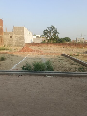  Plot For Sale in Gomti Nagar