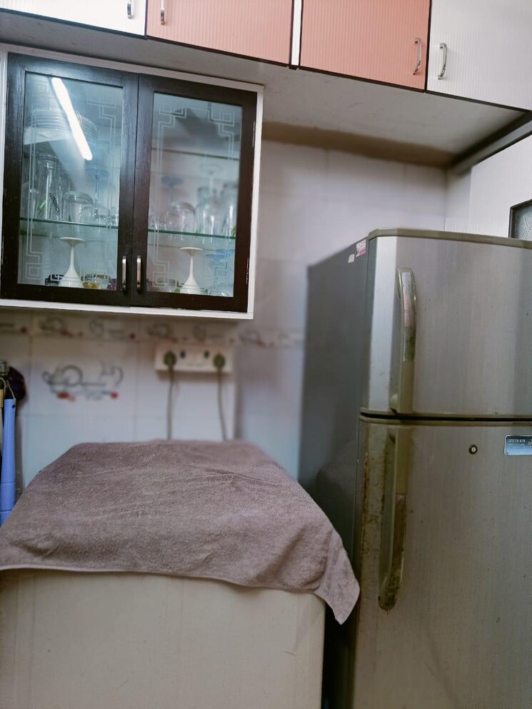 Bedroom, chincholi-apartment 1.5 Bedroom 550 Sq.Ft. Apartment In Malad West Mumbai 8570424