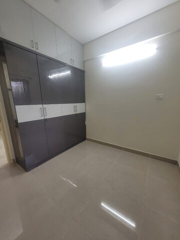 Room in 2 BHK Apartment at Whitefield – for Rent