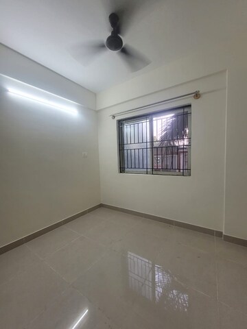 Room in 2 BHK Apartment at Whitefield – for Rent