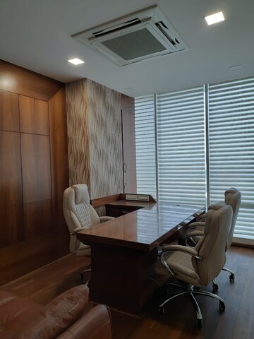  Office Space For Sale in Goregaon East