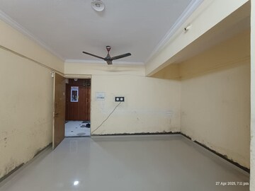 2 BHK Apartment For Rent in Mittal Tower CHS, Kopar Khairane