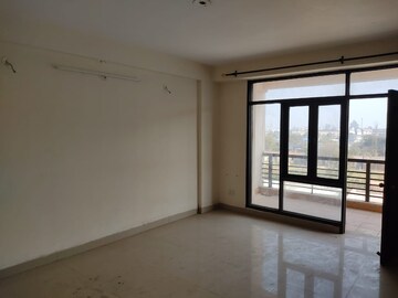 Room in 2 BHK Apartment at Alliance The Eminence, Singhpura – for Rent