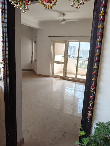 2.5 BHK Apartment For Rent in AWHO Shanti Vihar, Sector 95
