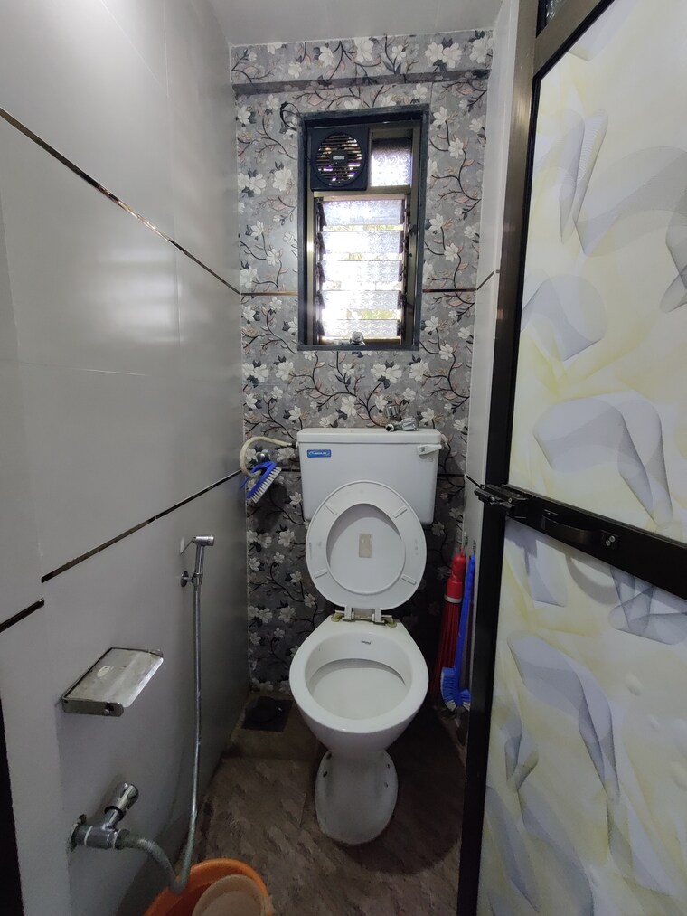 Bathroom, shanti-park-chs 1 Bedroom 400 Sq.Ft. Apartment In Mira Road Thane 8570818