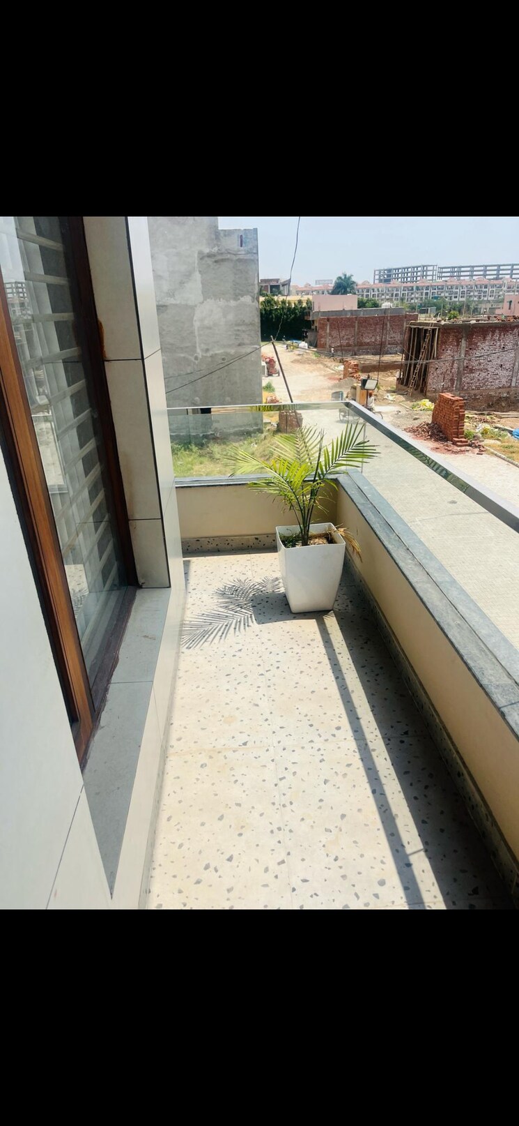 Balcony, central-town 2 Bedroom 1130 Sq.Ft. Independent House In Vip Road Zirakpur 8570984