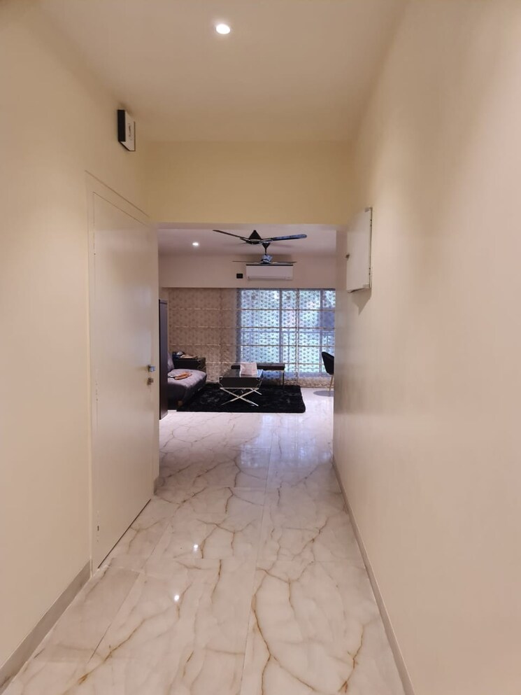 Bathroom, saidhan-infinity 3 Bedroom 1650 Sq.Ft. Apartment In Khar West Mumbai 8570976