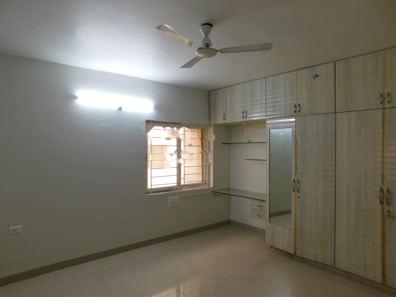 3 BHK Apartment For Rent in Ramky Towers